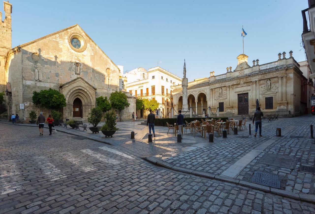 Semiloft Romantico Catedral Con Soleada Azotea Comunitaria Jerez de la Frontera Kültér fotó